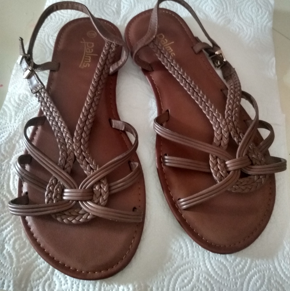 Sandals - Picture 3 of 3